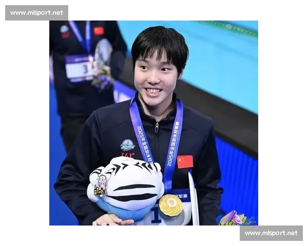 夺冠时刻的瞬间，他眼中闪烁的是喜悦还是释然