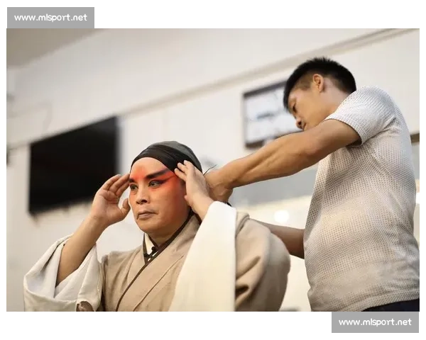 从幕后到台前:这位电竞教练的故事,比小说还精彩 从幕后到台前:这位电竞教练的故事,比小说还精彩